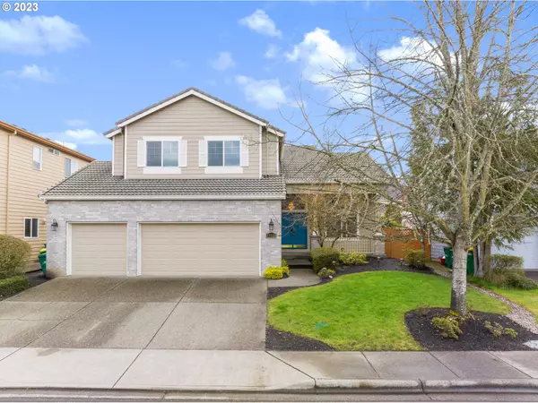 15940 NW TRAKEHNER WAY, Portland, OR 97229