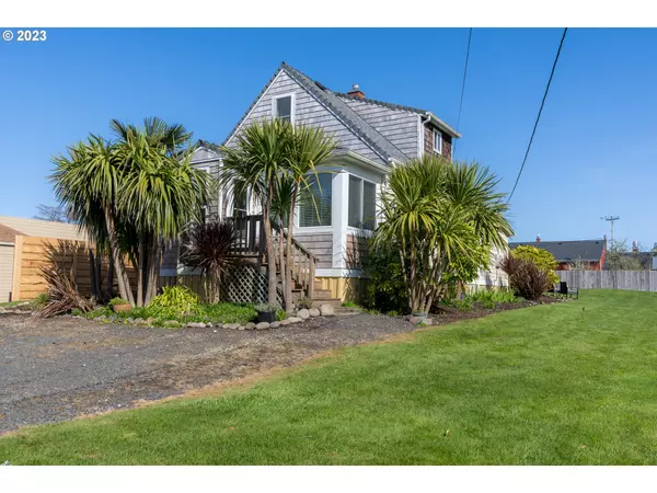 Seaside, OR 97138,736 AVENUE Q