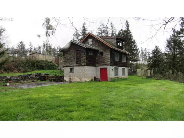 1909 CLOVERDALE RD, Kalama, WA 98625