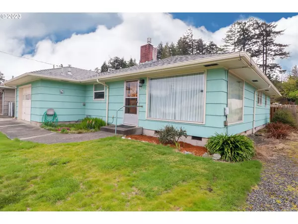 North Bend, OR 97459,2034 MADRONA ST