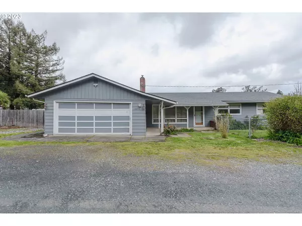 Coos Bay, OR 97420,1095 S 8th ST