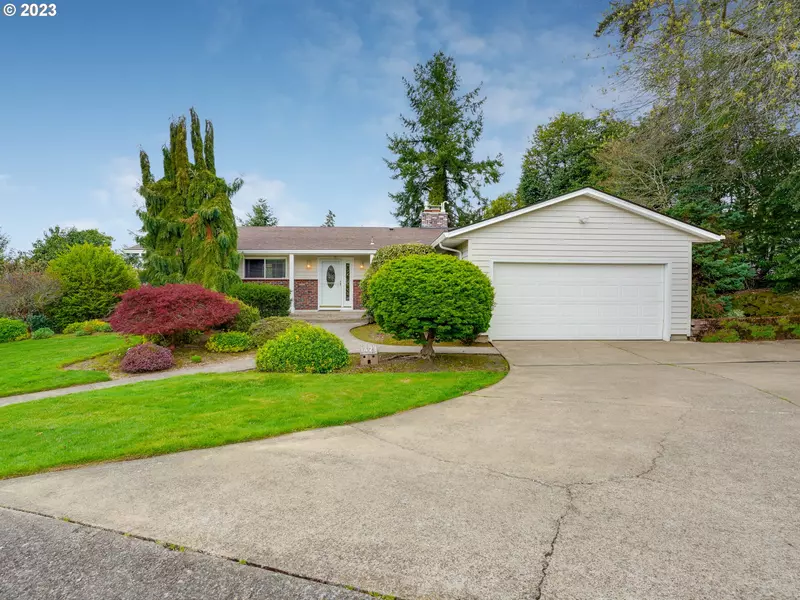 1421 CHERRY CREST DR, Lake Oswego, OR 97034