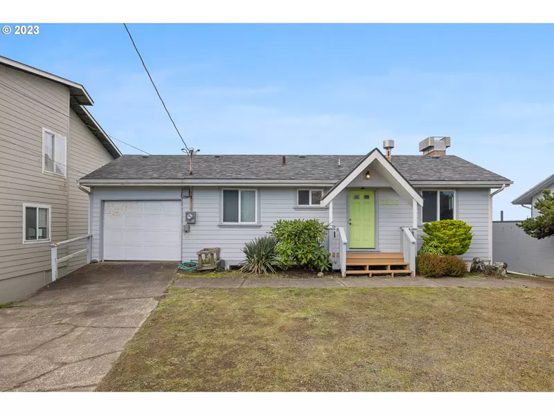 5223 NW JETTY AVE, Lincoln City, OR 97367