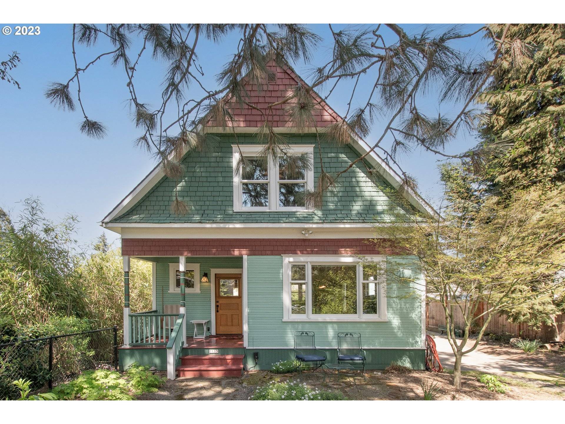 2115 NE HOLMAN ST, Portland, OR 97211
