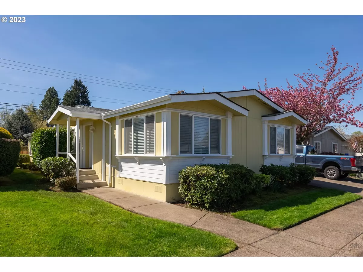 Eugene, OR 97402,4055 ROYAL AVE #22