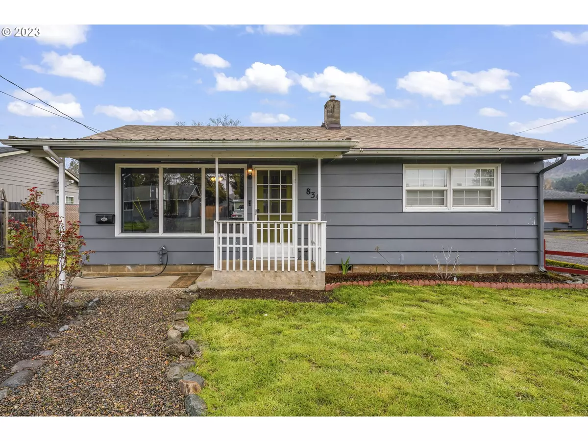 Cottage Grove, OR 97424,830 S 7TH ST