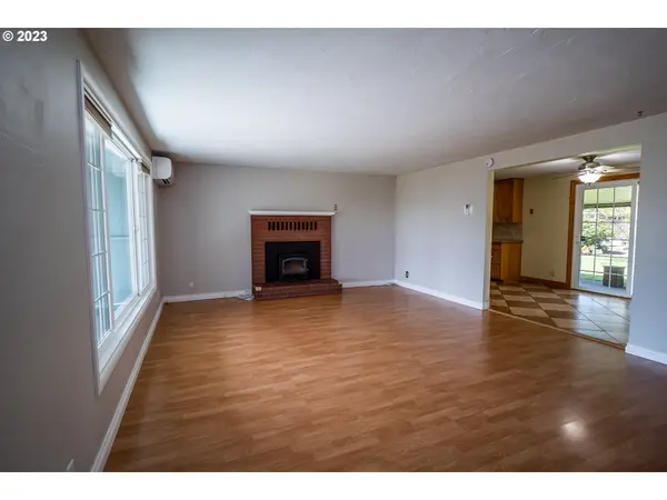 759 SUNVIEW ST, Eugene, OR 97404