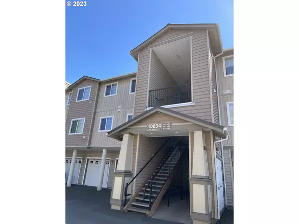 10834 NE HOLLY ST #302, Hillsboro, OR 97006