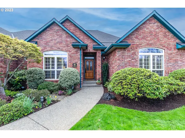 Springfield, OR 97477,1363 WINDSOR CT