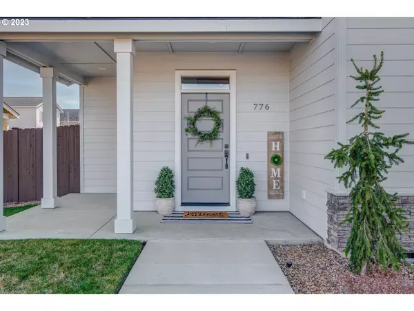 Redmond, OR 97756,776 NW 27TH ST