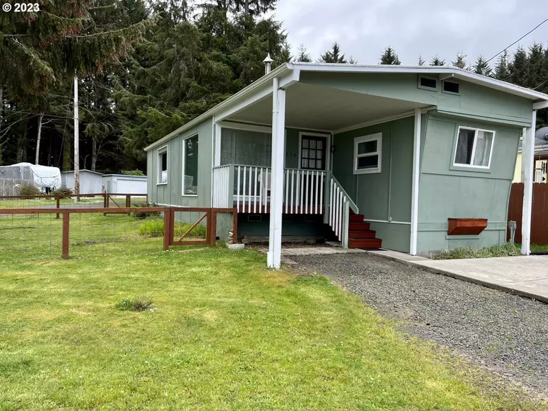 124 SE SOUTH 40 LN, Depoe Bay, OR 97341