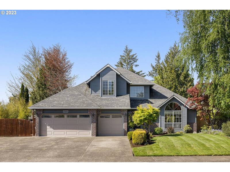 673 NE GOLDIE DR, Hillsboro, OR 97124