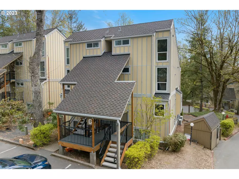 100 KERR PKWY #48, Lake Oswego, OR 97035