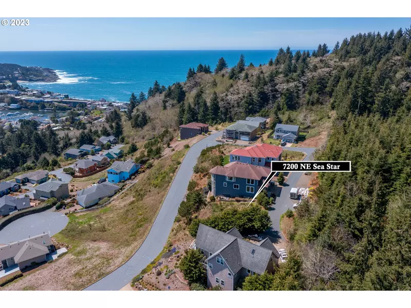 7200 NE Sea Star DR, Depoe Bay, OR 97341