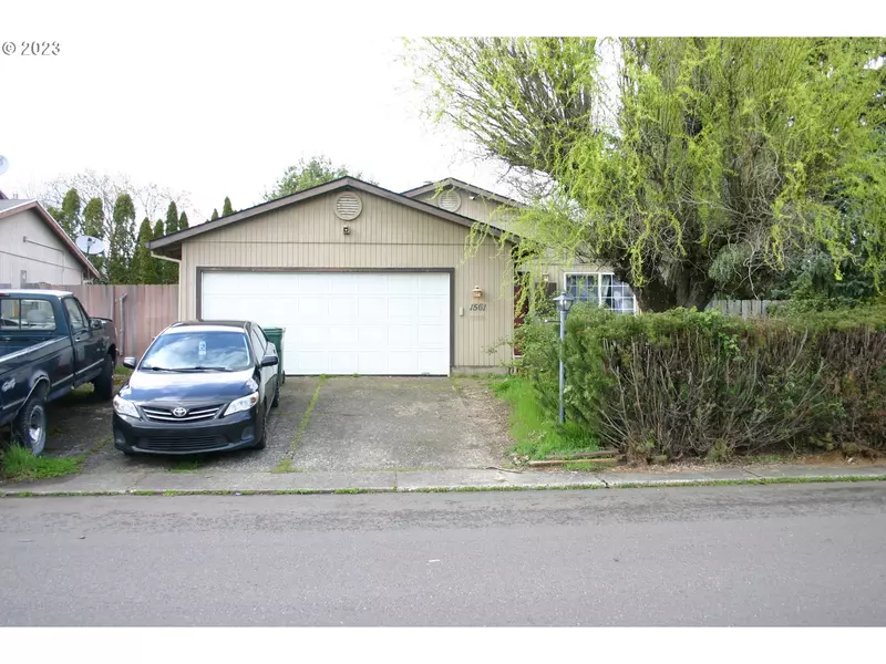 1561 SE FIR GROVE LOOP, Hillsboro, OR 97123