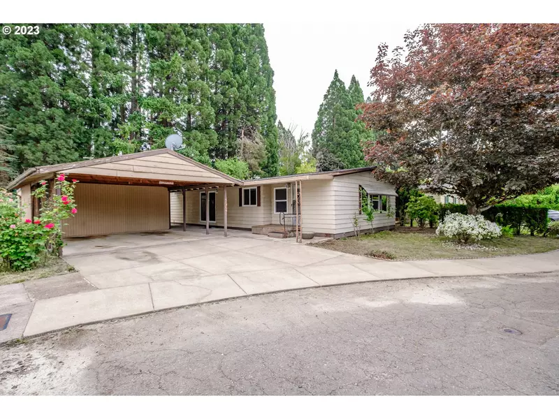 2354 Greentree CT NE, Salem, OR 97305