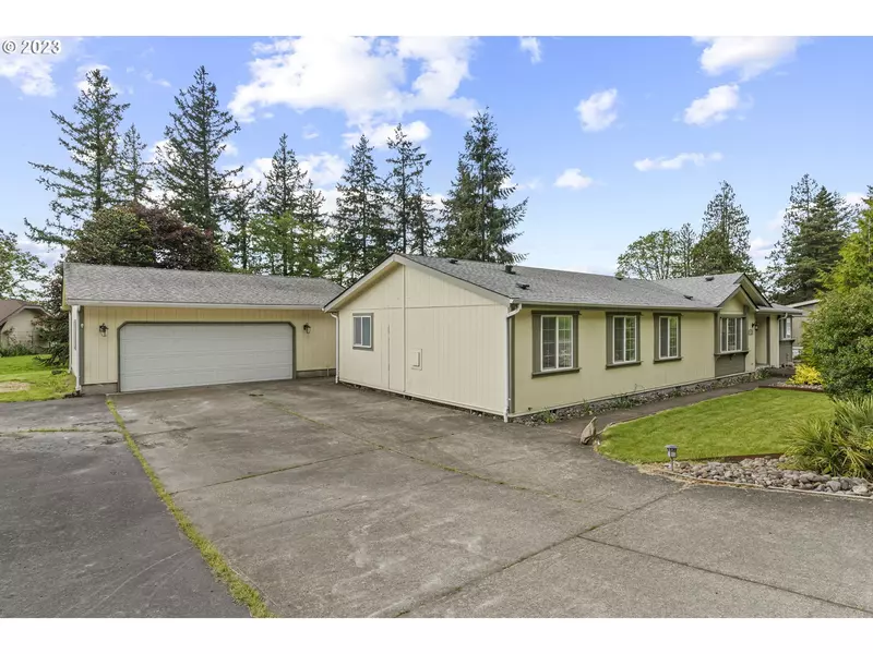 305 HOLLY BLVD, Kalama, WA 98625