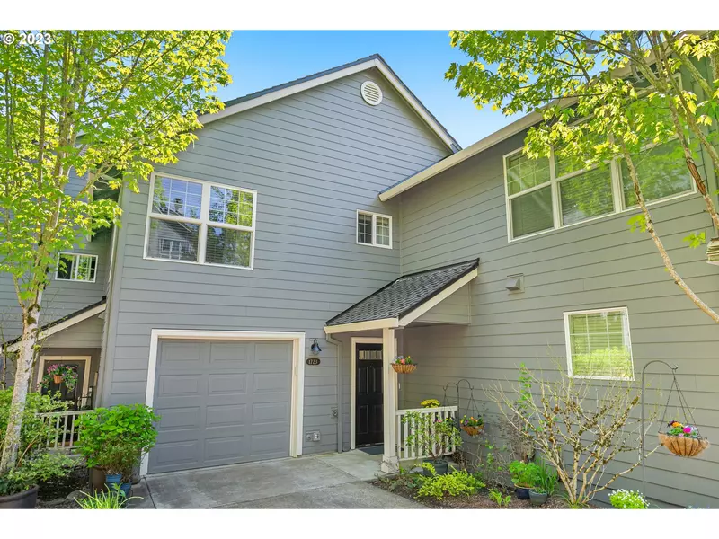 1723 NW MILLER HILL CT, Portland, OR 97229