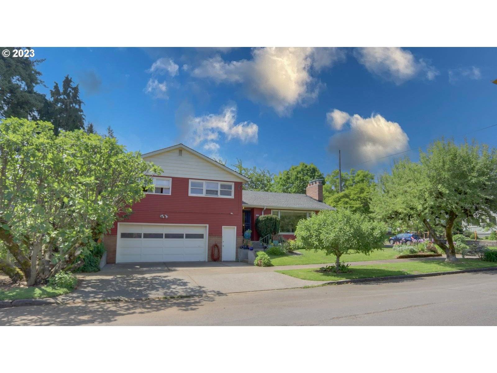 Portland, OR 97218,7510 NE MASON ST