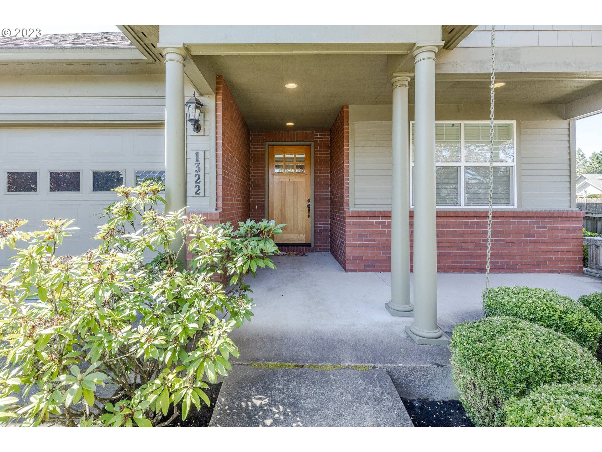 Eugene, OR 97401,1322 BRICKLEY RD