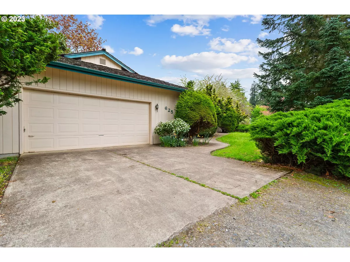 Canby, OR 97013,625 NE 22ND AVE