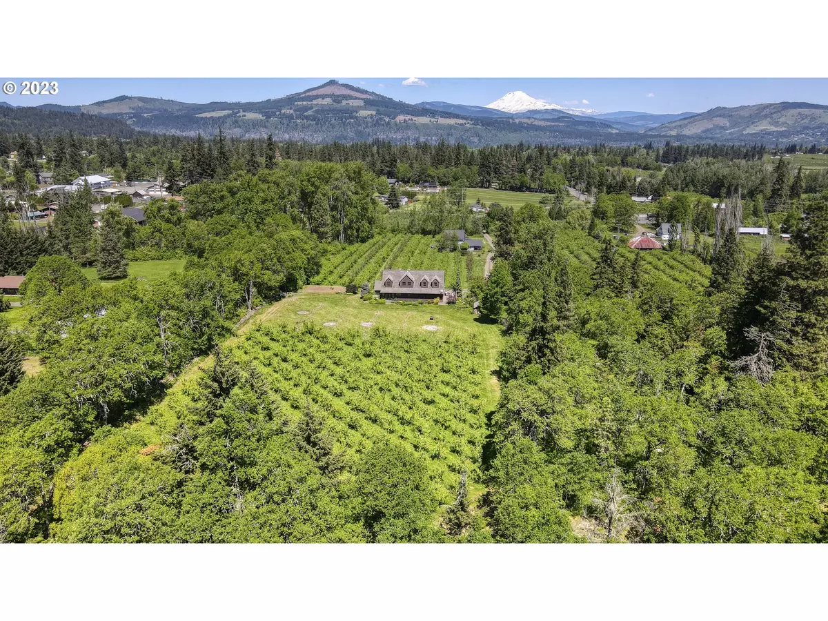 Hood River, OR 97031,4190 DOUGLAS FIR DR #W#803