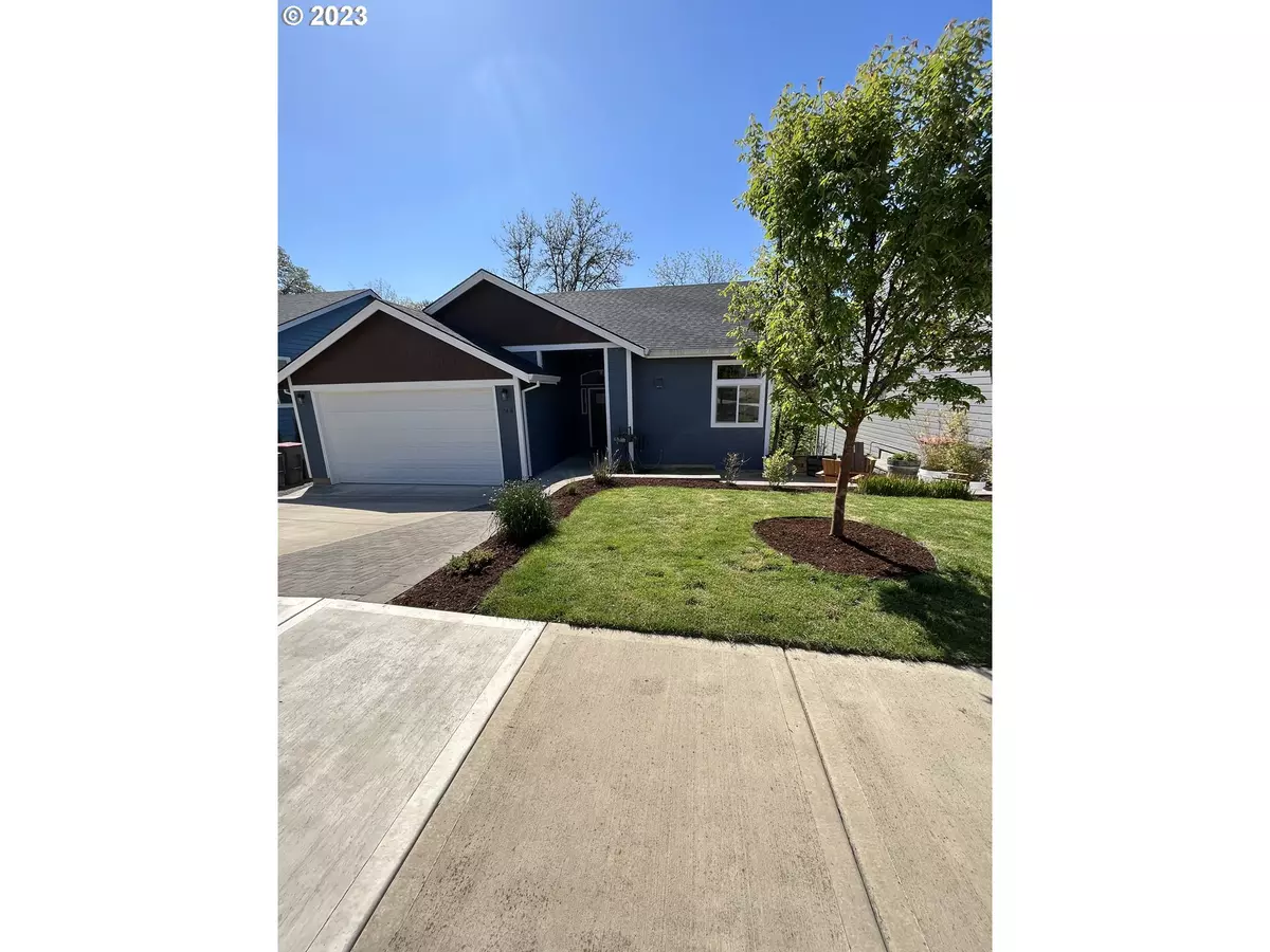 Dayton, OR 97114,748 JOEL PALMER WAY