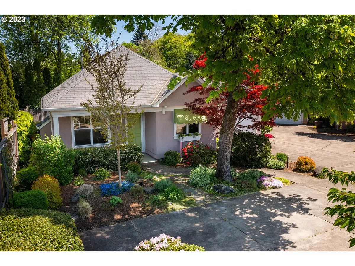 Eugene, OR 97401,1318 BRICKLEY RD