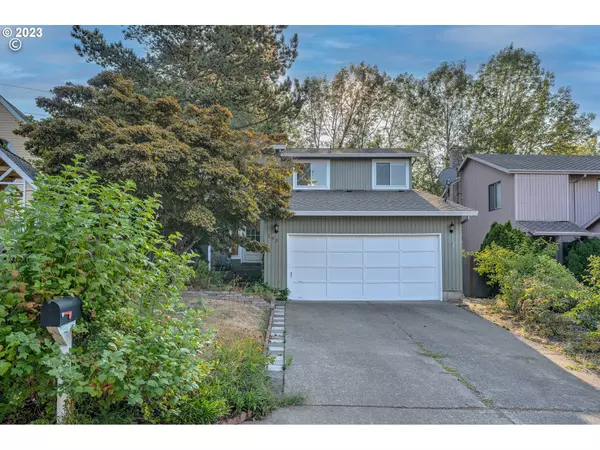 103 KINGSGATE RD, Lake Oswego, OR 97035