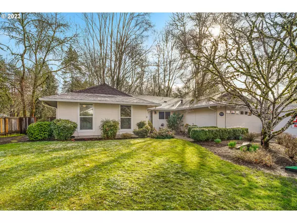 Lake Oswego, OR 97035,18400 INDIAN CREEK DR