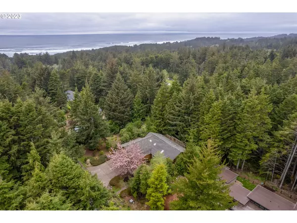 Seal Rock, OR 97376,1060 NW TERRACE ST