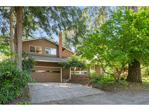 Lake Oswego, OR 97035,15923 TWIN FIR RD