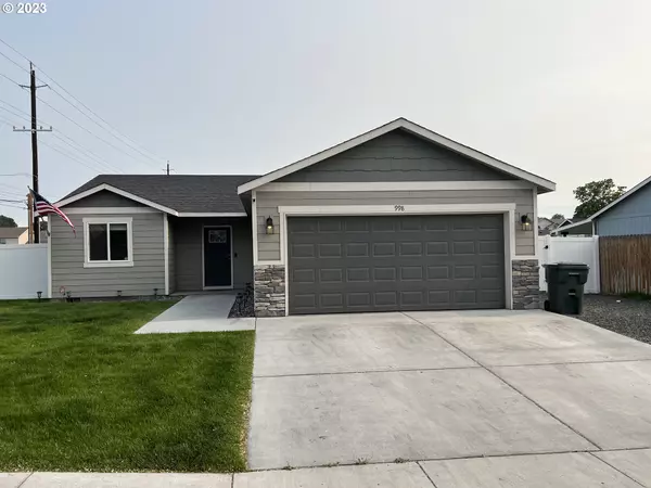 Hermiston, OR 97838,998 E GLADYS AVE