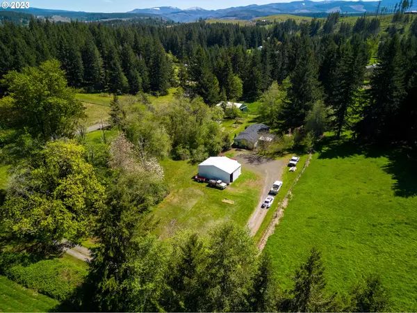 35777 SE DIVERS RD, Estacada, OR 97023