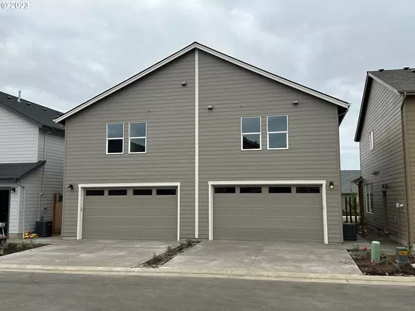 Dallas, OR 97338,1830 SE Hankel ST #7