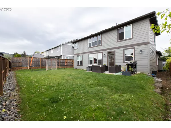 Hood River, OR 97031,310 CAMEO DR