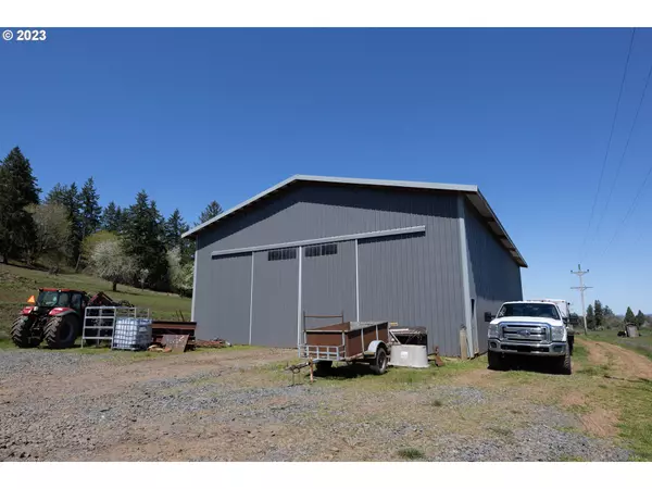 Creswell, OR 97426,33125 TATE RD