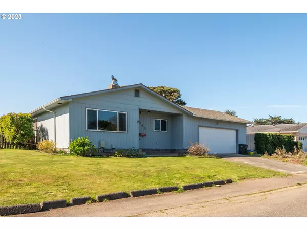 Bandon, OR 97411,845 12TH ST SW