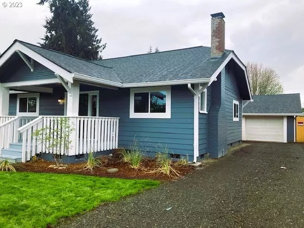 329 NW 2ND AVE, Kelso, WA 98626