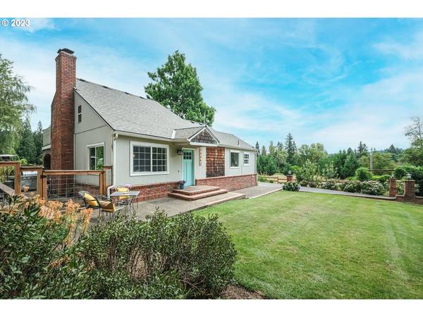 22362 S GRAPEVINE RD, West Linn, OR 97068