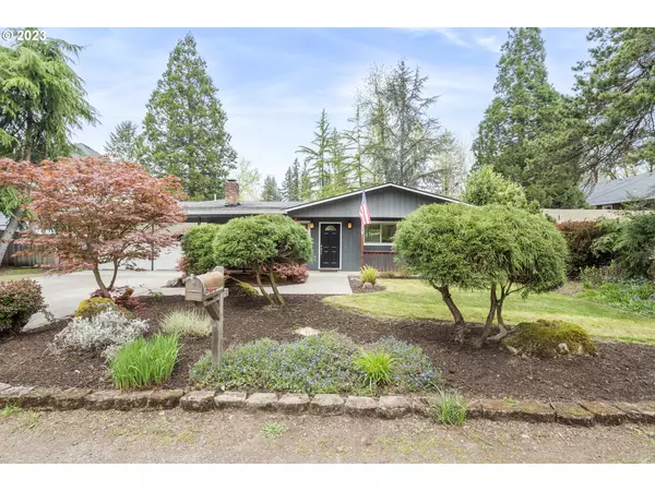 Lake Oswego, OR 97035,4959 DOGWOOD DR