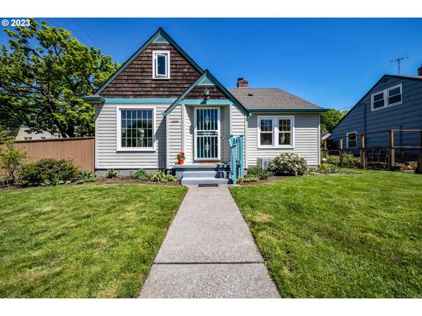 7438 N WASHBURNE AVE,  Portland,  OR 97217