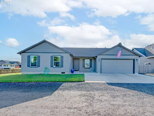 964 SOMMERVILLE LOOP, Harrisburg, OR 97446