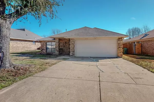 Arlington, TX 76001,6301 Lotus Drive