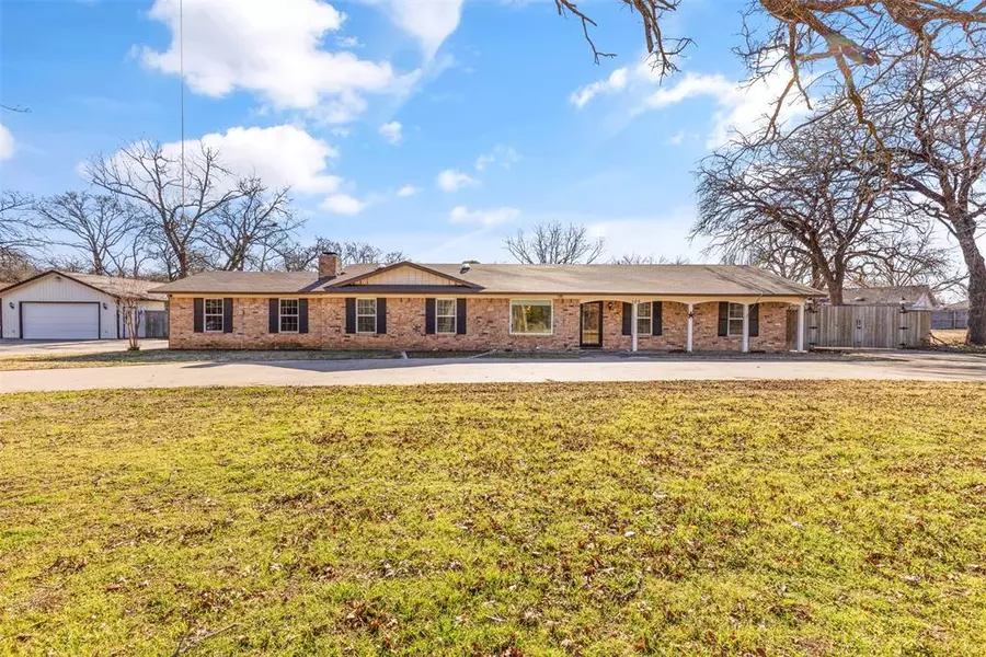 105 S Old Mansfield Road, Keene, TX 76059