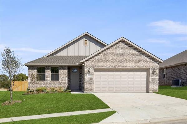 111 Lariat Lane, Valley View, TX 76272