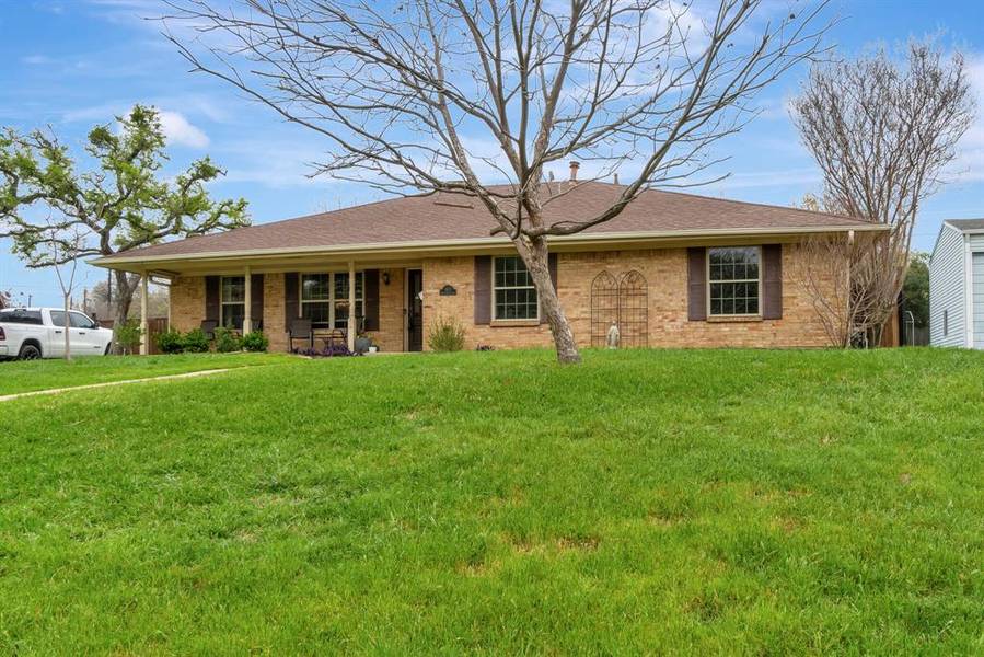 1415 Moss Rose Circle, Irving, TX 75061