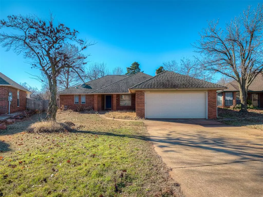 Edmond, OK 73012,2408 Santa Fe Circle