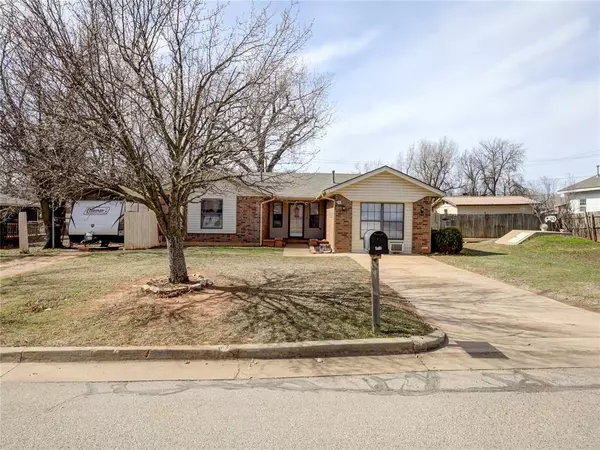 311 S Jackson Avenue, Blanchard, OK 73010