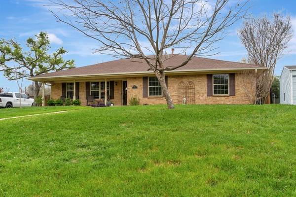 1415 Moss Rose Circle, Irving, TX 75061